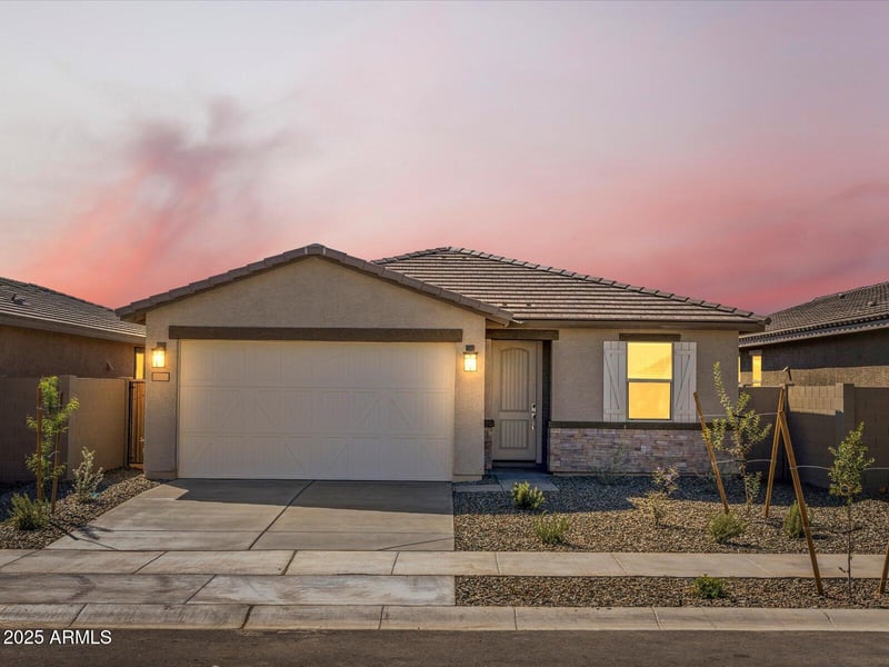 15893 Gray Fox Trl, Surprise, AZ 85387