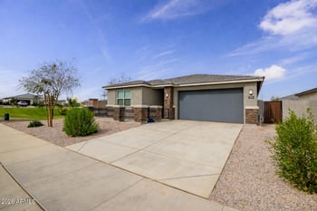15896 Desert Hollow Dr, Surprise, AZ 85387