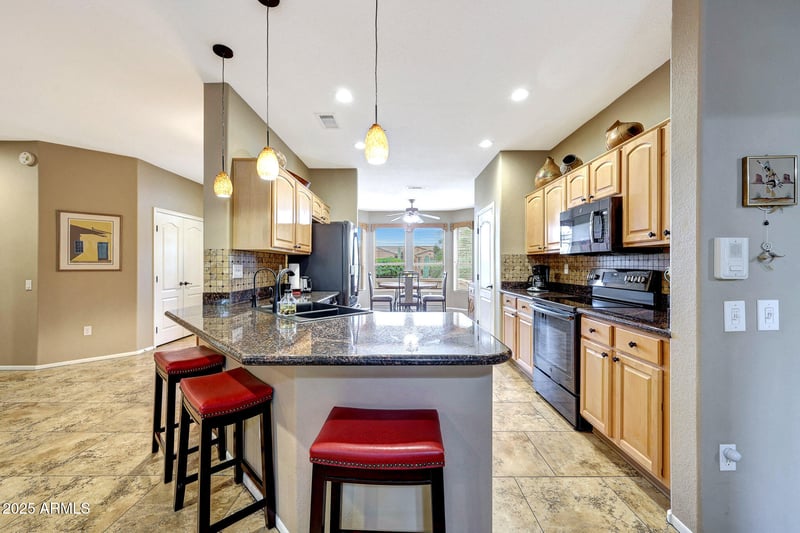 15897 Summerwalk Dr, Surprise, AZ 85374