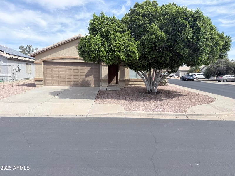 15902 Elm St, Surprise, AZ 85374