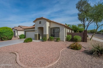 15902 Hearn Rd, Surprise, AZ 85379
