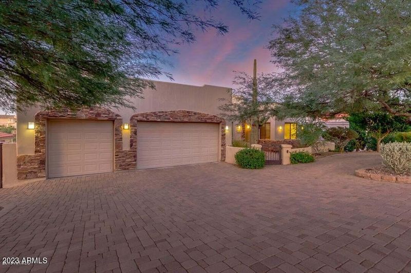 15904 E Cholla Dr, Fountain Hills, AZ 85268