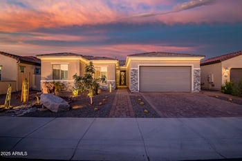 15907 177th Dr, Goodyear, AZ 85338