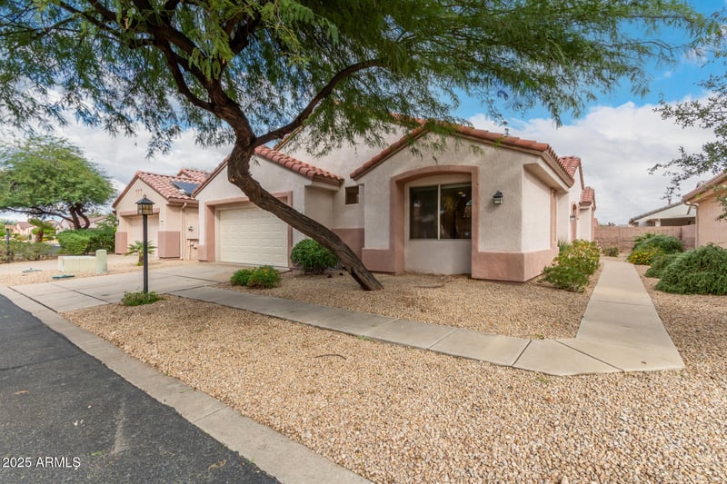 15907 Sunstone Ln, Surprise, AZ 85374