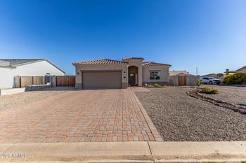 15909 Ken Cir, Arizona City, AZ 85123