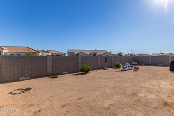 15909 Ken Cir, Arizona City, AZ 85123