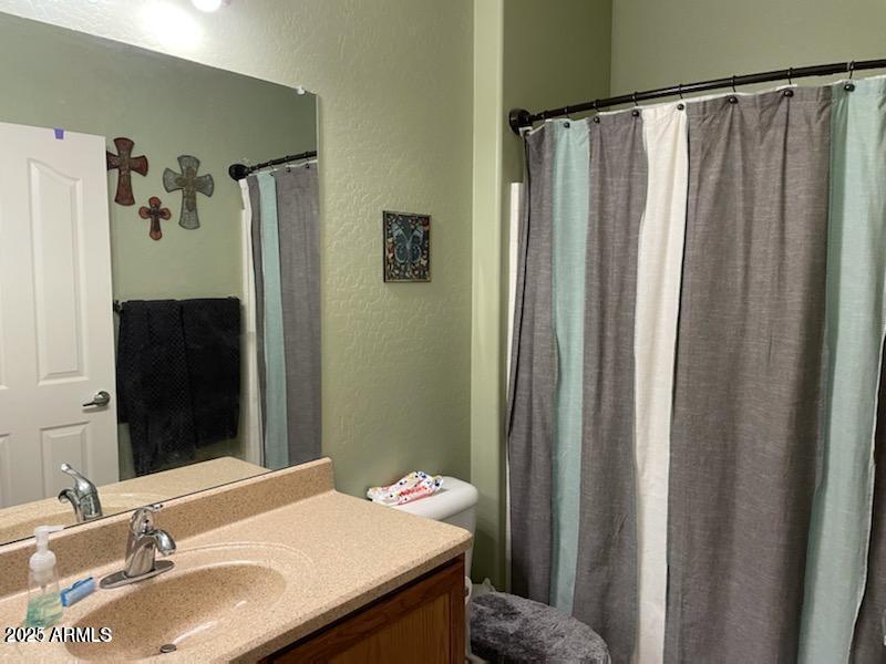 15910 74th Dr, Peoria, AZ 85382