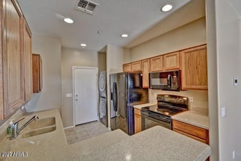 15910 74th Dr, Peoria, AZ 85382