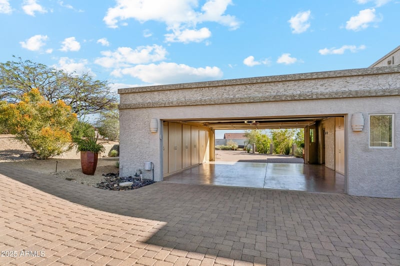 15911 E Burro Dr, Fountain Hills, AZ 85268