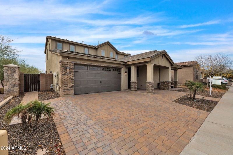 15911 W Cameron Dr, Surprise, AZ 85379