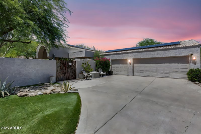 15912 Kim Dr, Fountain Hills, AZ 85268