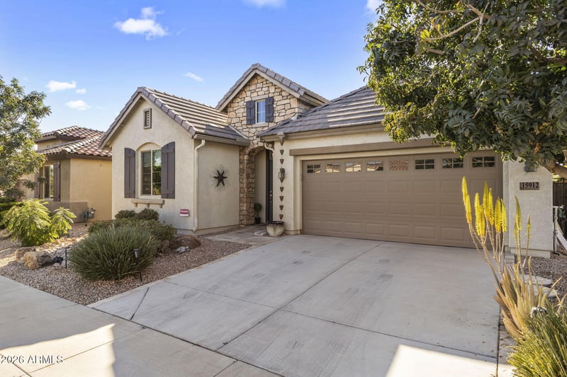 15912 109th Ave, Sun City, AZ 85351