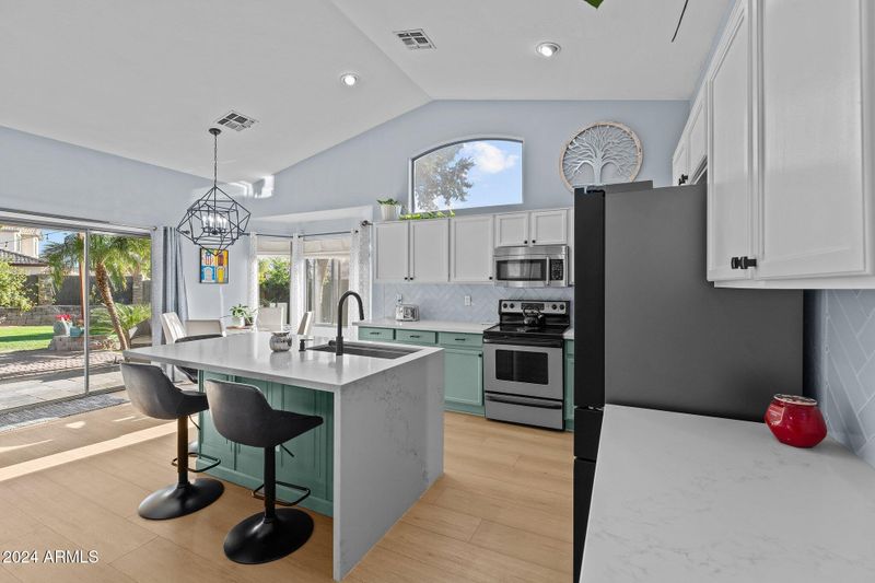 15912 W Central St, Surprise, AZ 85374