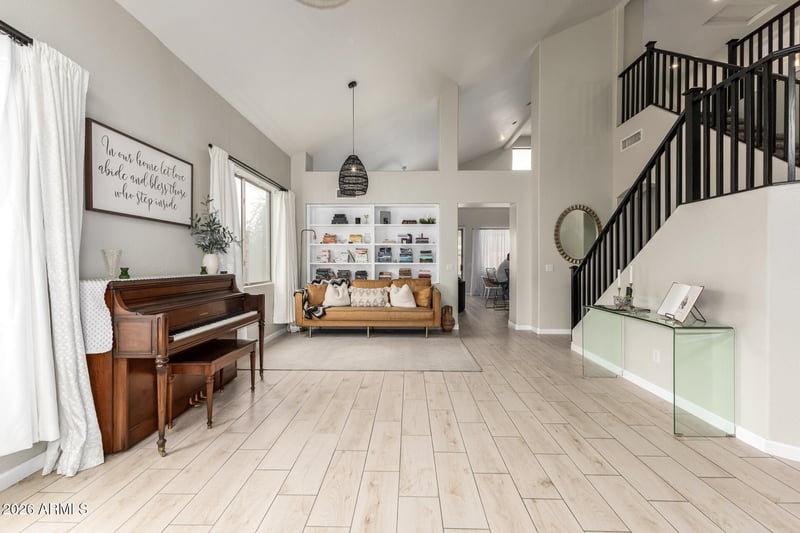 15917 Port Au Prince Ln, Surprise, AZ 85379