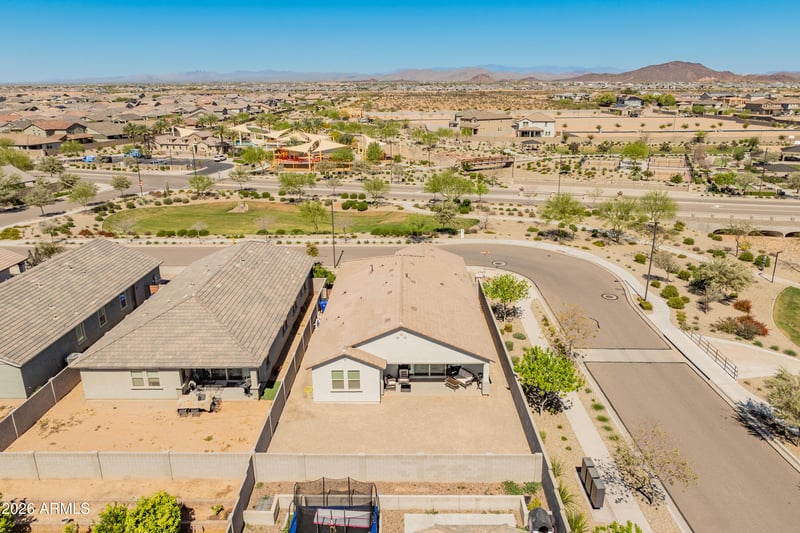 15917 Soft Wind Dr, Surprise, AZ 85387