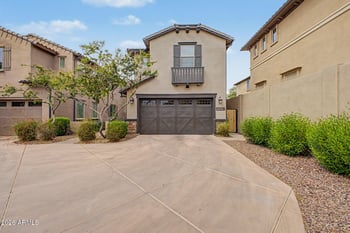 15918 S 11th Way, Phoenix, AZ 85048
