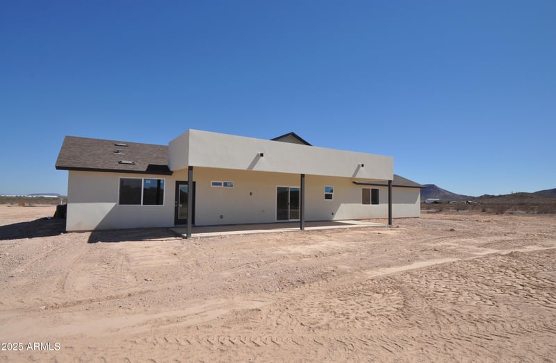 1592 431st Ave, Tonopah, AZ 85354