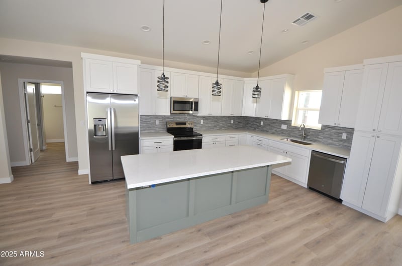 1592 431st Ave, Tonopah, AZ 85354