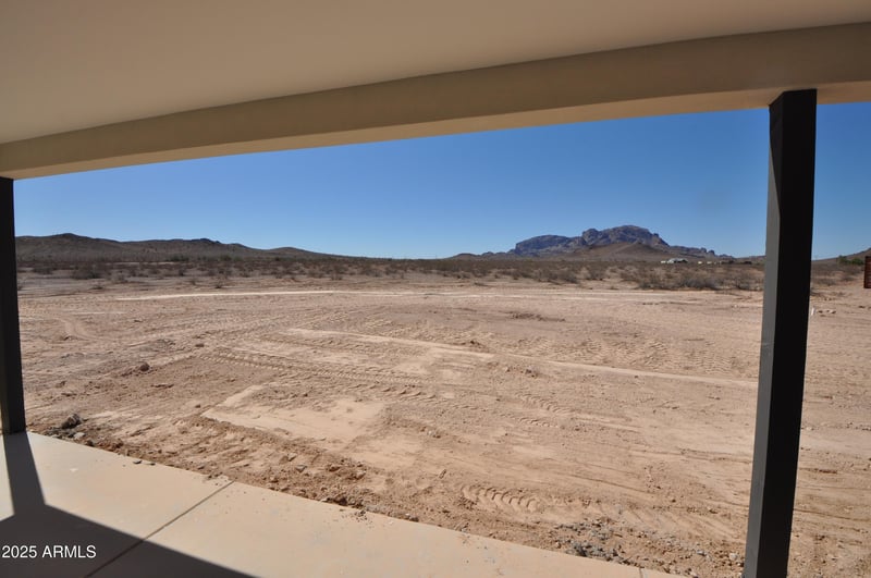 1592 431st Ave, Tonopah, AZ 85354