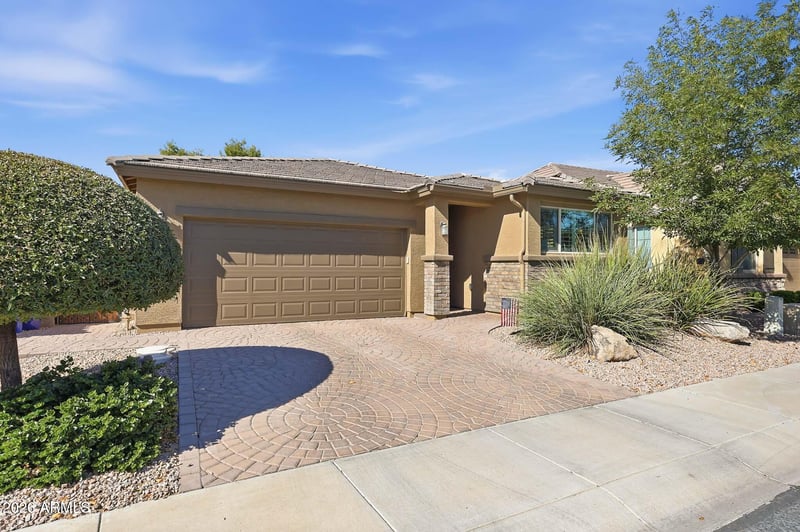 15922 109th Ln, Sun City, AZ 85351