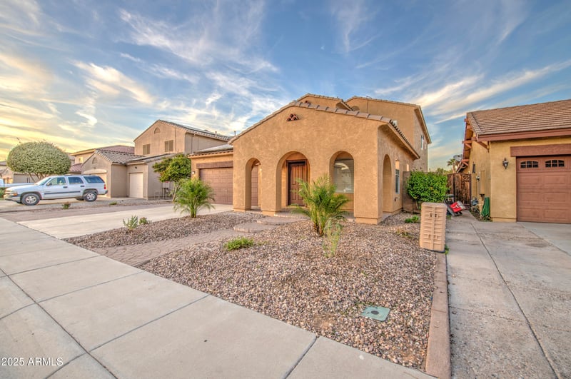 15922 Port Royale Ln, Surprise, AZ 85379