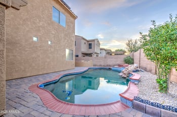 15922 Port Royale Ln, Surprise, AZ 85379