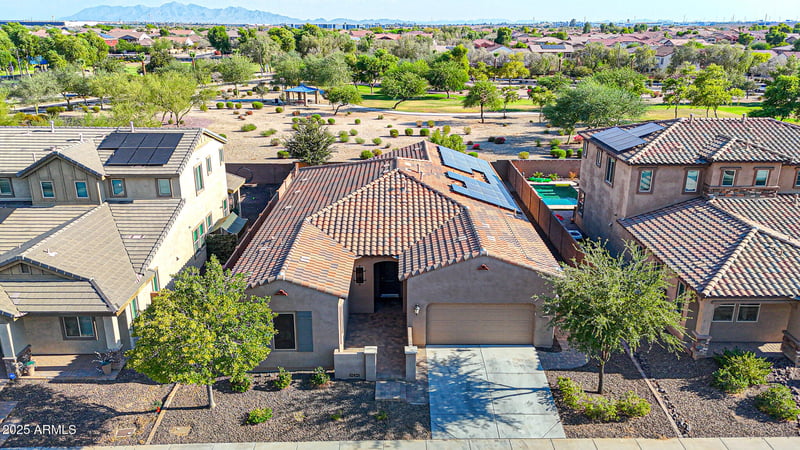 15923 Cameron Dr, Surprise, AZ 85379