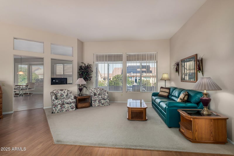 15924 Falcon Ridge Dr, Sun City West, AZ 85375