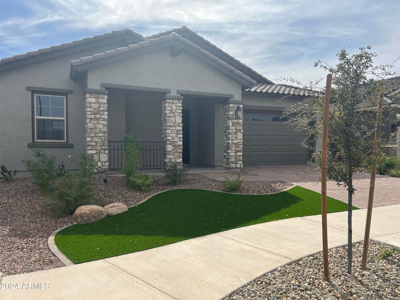 15935 Montana De Oro Dr, Surprise, AZ 85387