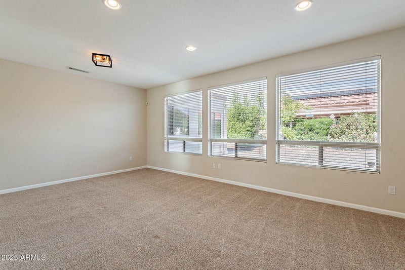 15936 Kino Dr, Surprise, AZ 85374
