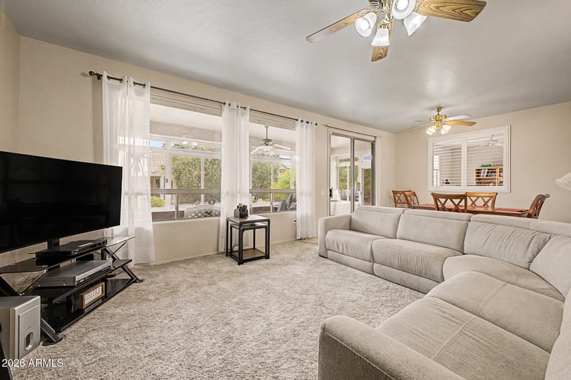15940 Zinnia Ct, Surprise, AZ 85374