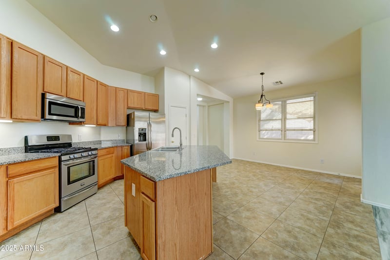 15941 171st Ln, Surprise, AZ 85388
