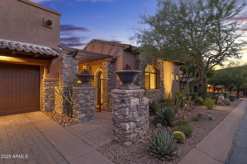 15941 Villas Dr, Fountain Hills, AZ 85268