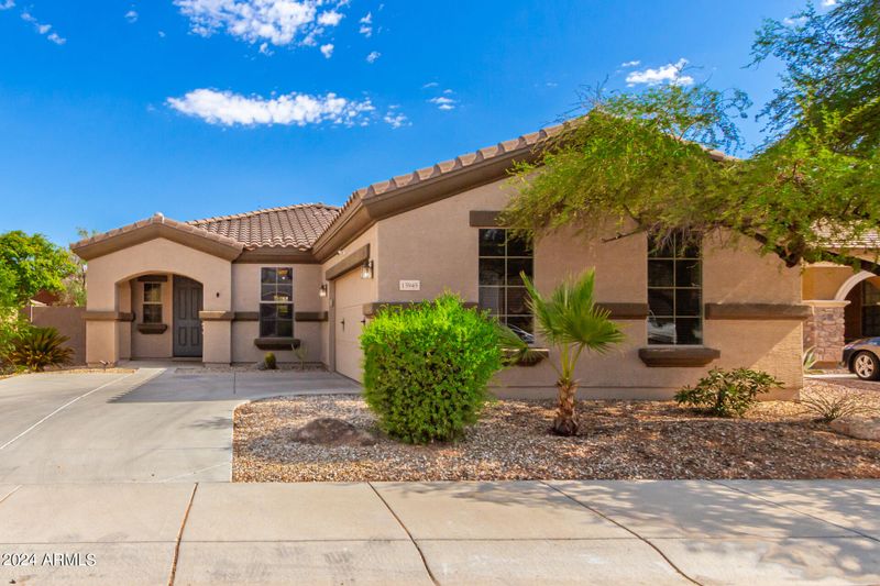 15945 W Tohono Dr, Goodyear, AZ 85338