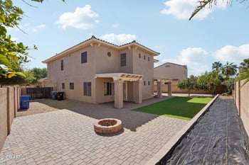 15948 Mauna Loa Ln, Surprise, AZ 85379