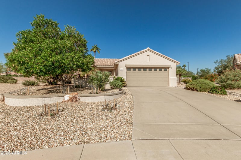 15950 Quail Creek Ln, Surprise, AZ 85374