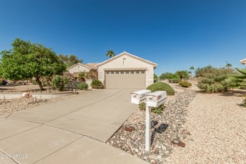 15950 Quail Creek Ln, Surprise, AZ 85374