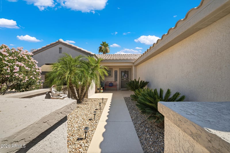 15950 Quail Creek Ln, Surprise, AZ 85374