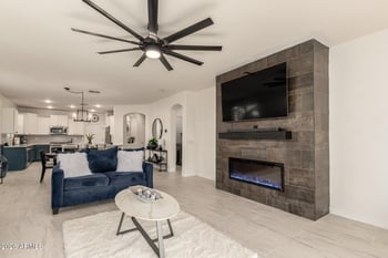 15951 Yavapai St, Goodyear, AZ 85338