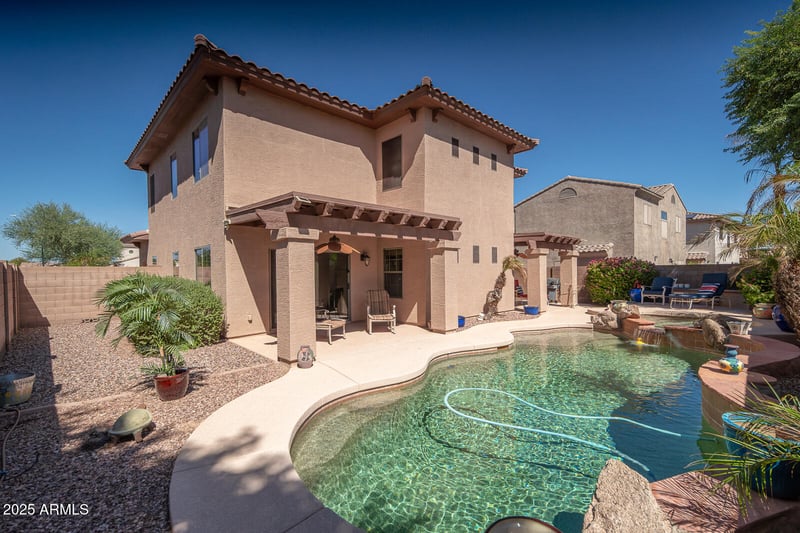 15953 Custer Ln, Surprise, AZ 85379