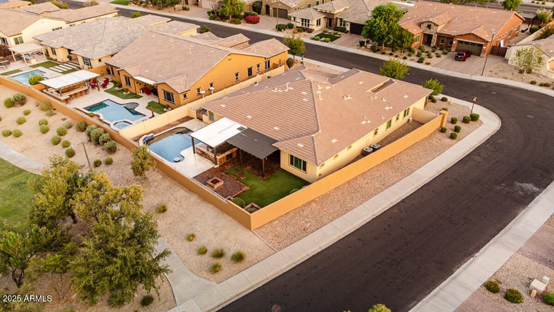 15960 Bonitos Dr, Goodyear, AZ 85395