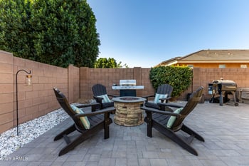 15969 Shaw Butte Dr, Surprise, AZ 85379