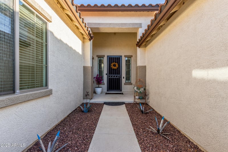 15981 Poinsettia Dr, Surprise, AZ 85379