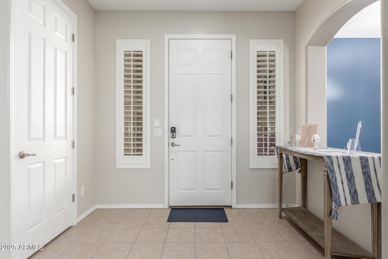15981 Poinsettia Dr, Surprise, AZ 85379