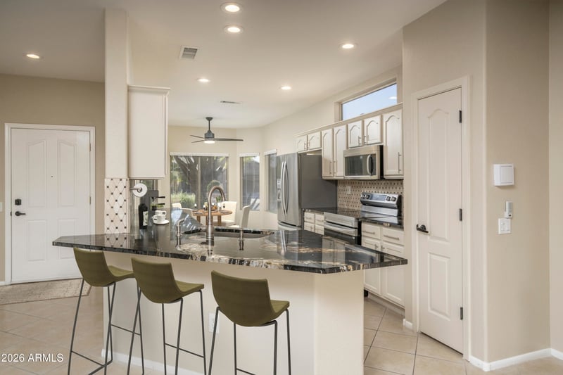 15984 Indigo Ln, Surprise, AZ 85374