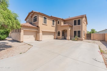 15985 Bartlett Ave, Goodyear, AZ 85338