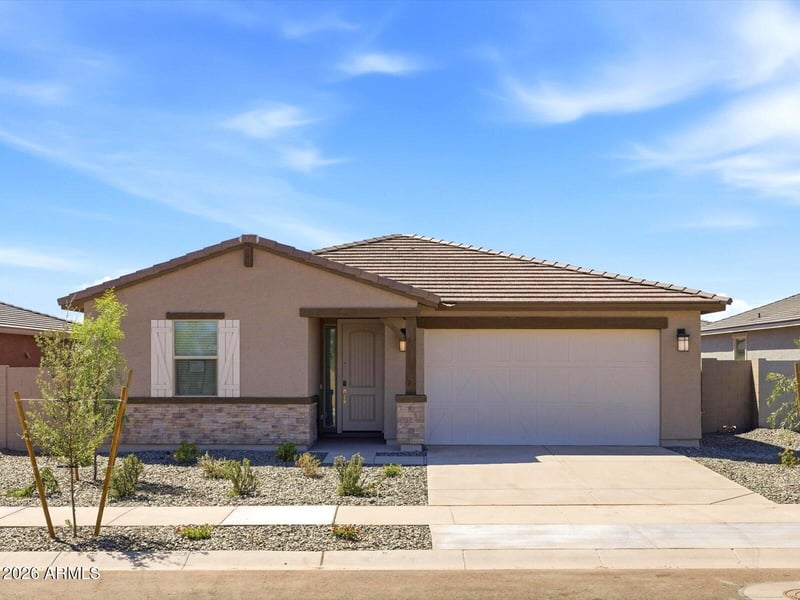 15987 Prickly Pear Trl, Surprise, AZ 85387