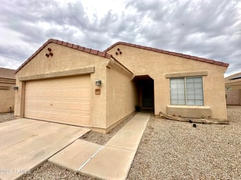 15996 Larkspur Dr, Goodyear, AZ 85338