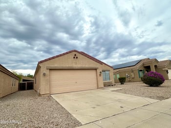 15996 Larkspur Dr, Goodyear, AZ 85338