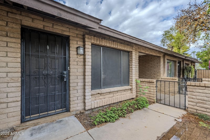 16 Loma Vista Dr #104, Tempe, AZ 85282